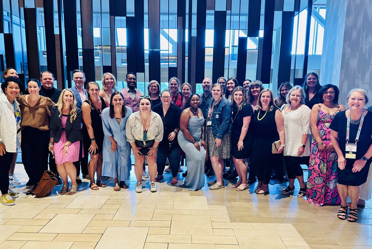VSCA's tweet photo. VSCA Meet Up at #asca23 🎉 #vaisforschoolcounselors #vscainaction https://t.co/xEjTehdsKb