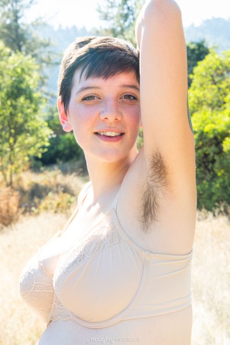 Do you want to see more of very pregnant ❤️@wookie_princess ? https://t.co/DmSwbdD7kB<a class="tags" href="/tag/wookie_princess">@wookie_princess</a>