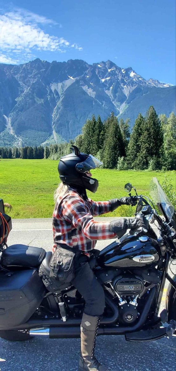 💙💛2 Wheeled Life 💙💛 tweet media