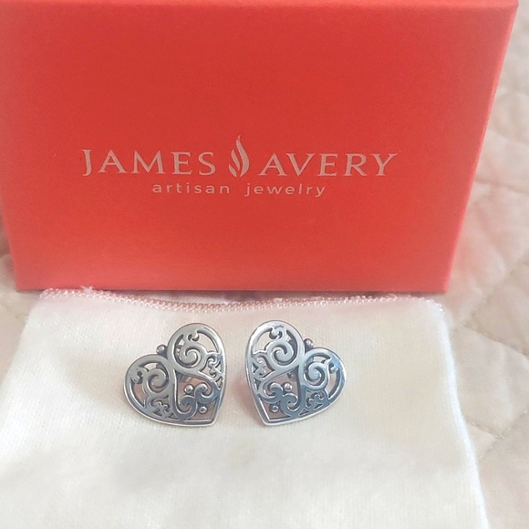 contim2000's tweet image. So good I had to share! Check out all the items I'm loving on @Poshmarkapp #poshmark #fashion #style #shopmycloset #teddyblake #jamesavery #stevemadden: posh.mk/8SjMftgdwBb