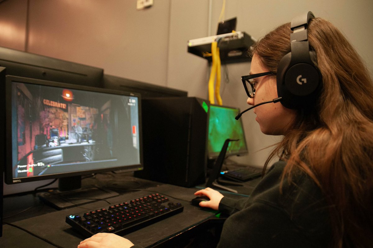 eBash Esport Arenas tweet media