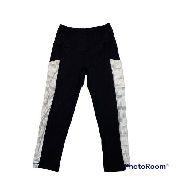 So good I had to share! Check out all the items I'm loving on <a href="/Poshmarkapp/">Poshmark</a> from <a href="/AngelMissions/">Angel Missions</a> #poshmark #fashion #style #shopmycloset #michaelkors #pinkvictoriassecret #thenorthface: posh.mk/XU6nPuldwBb