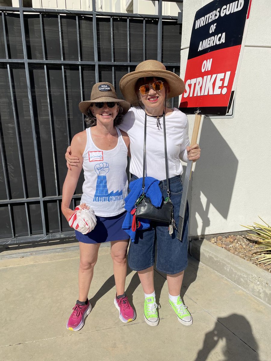 My favorite professor from @UCLA_TFT came out to the Sony picket lines on Friday. Meeting new people and reconnecting with friends from the past are two of the  greatest gifts of this strike. #wgastrong #wgastrike