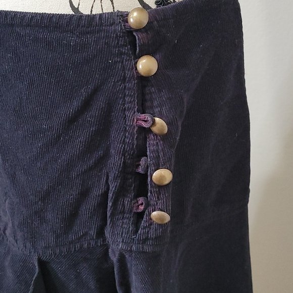 pluto0237's tweet photo. So good I had to share! Check out all the items I'm loving on @Poshmarkapp from @MsDre117 @feliluevano #poshmark #fashion #style #shopmycloset #jenniferandgrace #anewday #silverjeans: https://t.co/gH5fTq2ajZ https://t.co/9dfsuUMM6d