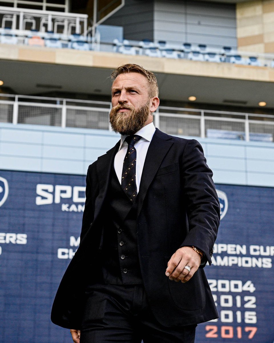 SportingKC's tweet photo. 1 ticket for                              1 ticket for
Oppenheimer                        Barbie
please 💣                               please 💖 https://t.co/3QMoBPhMN8