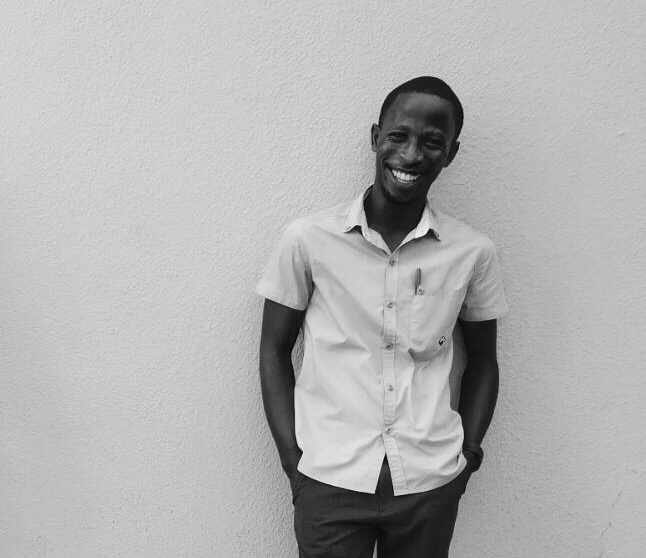 KwaoDarkoh's tweet image. Always remember; wizards are all the same, they talk nonsense while making meaningful faces.
#AlphaGuide🙏🏾🙏🏾🙏🏾