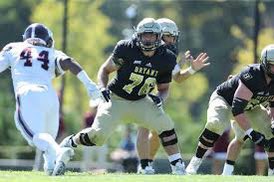 DamonMcmillian1's tweet photo. Blessed to say that I have received an Offer from Bryant university @CoachCiocci @Coach_EDavis @KyleBelack21 https://t.co/G8Xx1Qh4Fm
