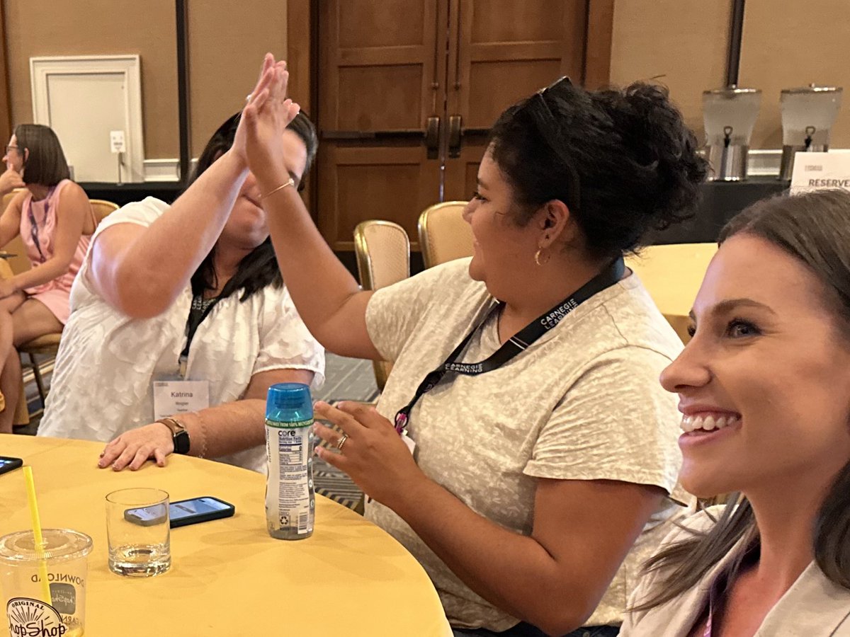 carnegielearn's tweet image. How well do you know what your students are into? 😎

Kicking off our second annual #LitForAll #TNI2023 with a trivia game led by our Chief Marketing Officer, Quinn O’Brien!