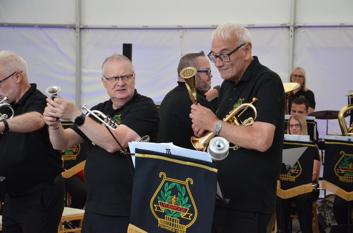 Lydbrook Band tweet media