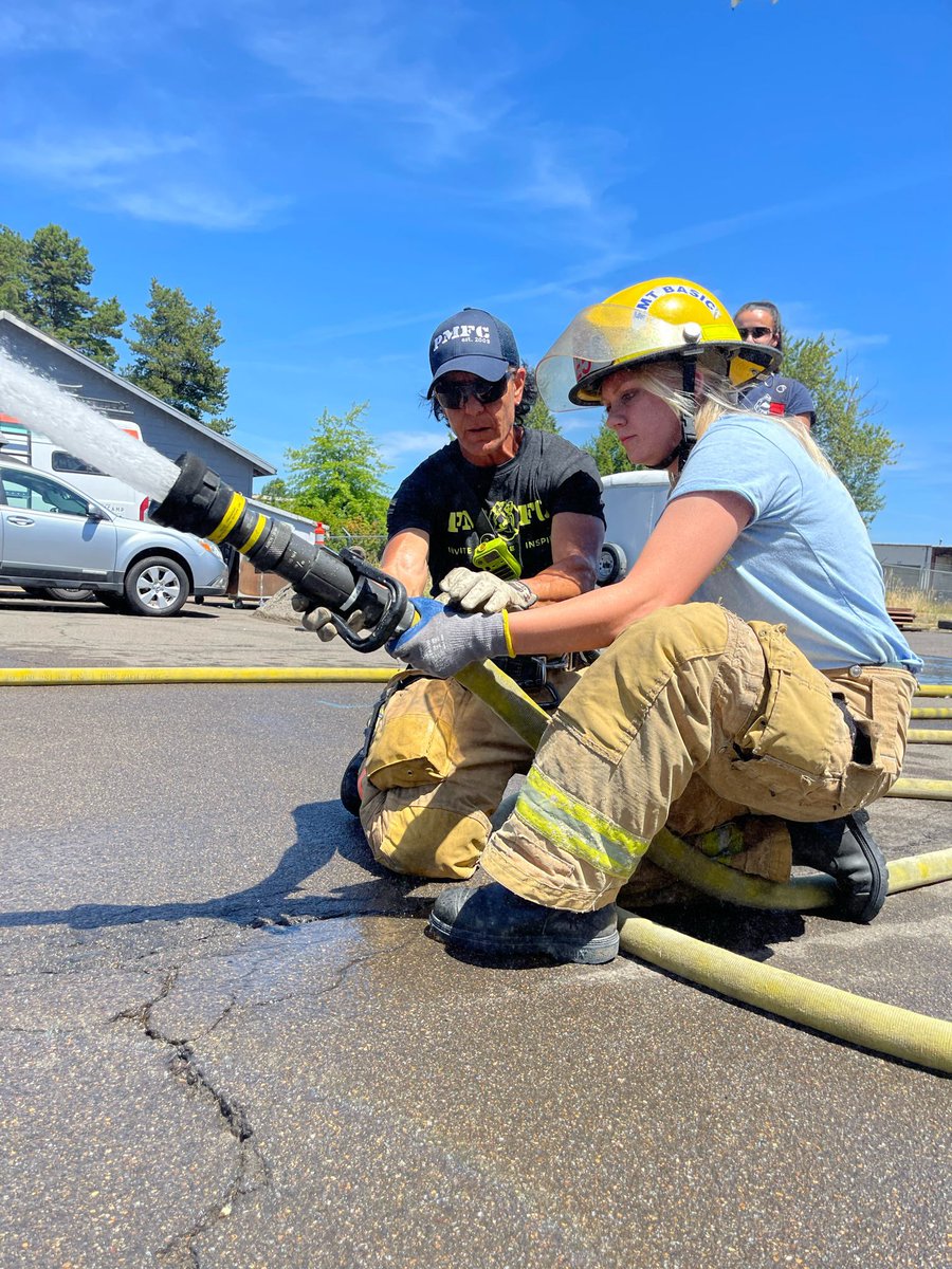 iaff43's tweet photo. Fire Camp wrapped up this past weekend.  Women, aged 16-20, were taught techniques, tools of the trade, and teamwork from female firefighters working in fire departments across the West Coast.  Local 43 is proud to help sponsor and support this important event. #shefightsfire https://t.co/MjHN4OkdZy