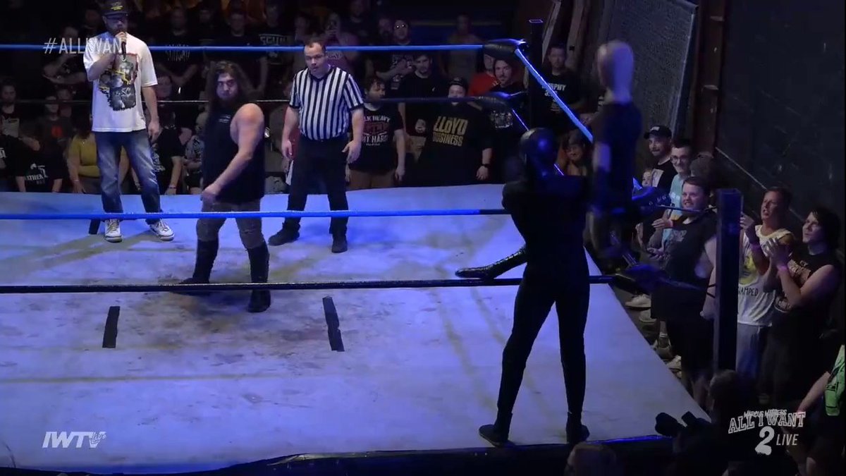 Blu_ReyMysterio's tweet photo. Watched and really enjoyed Yoshihiko vs. @TheJimmyLLoyd from #AllIWant2!! One of my favorite favorite Yoshihiko matches this year and a really great, fun match. Alot of creative of use of the H2O building! Jimmy Lloyd rocks here doing moves with Yoshihiko I have never seen before https://t.co/us3dBFi2eN