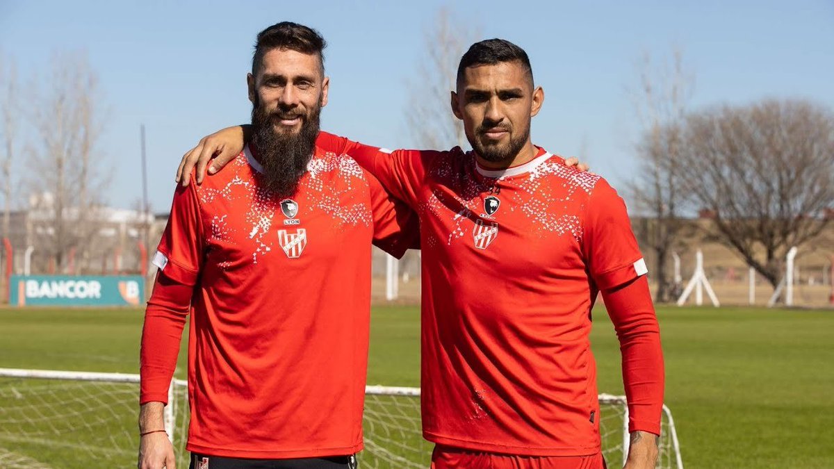 🤩 ESTOS DOS.