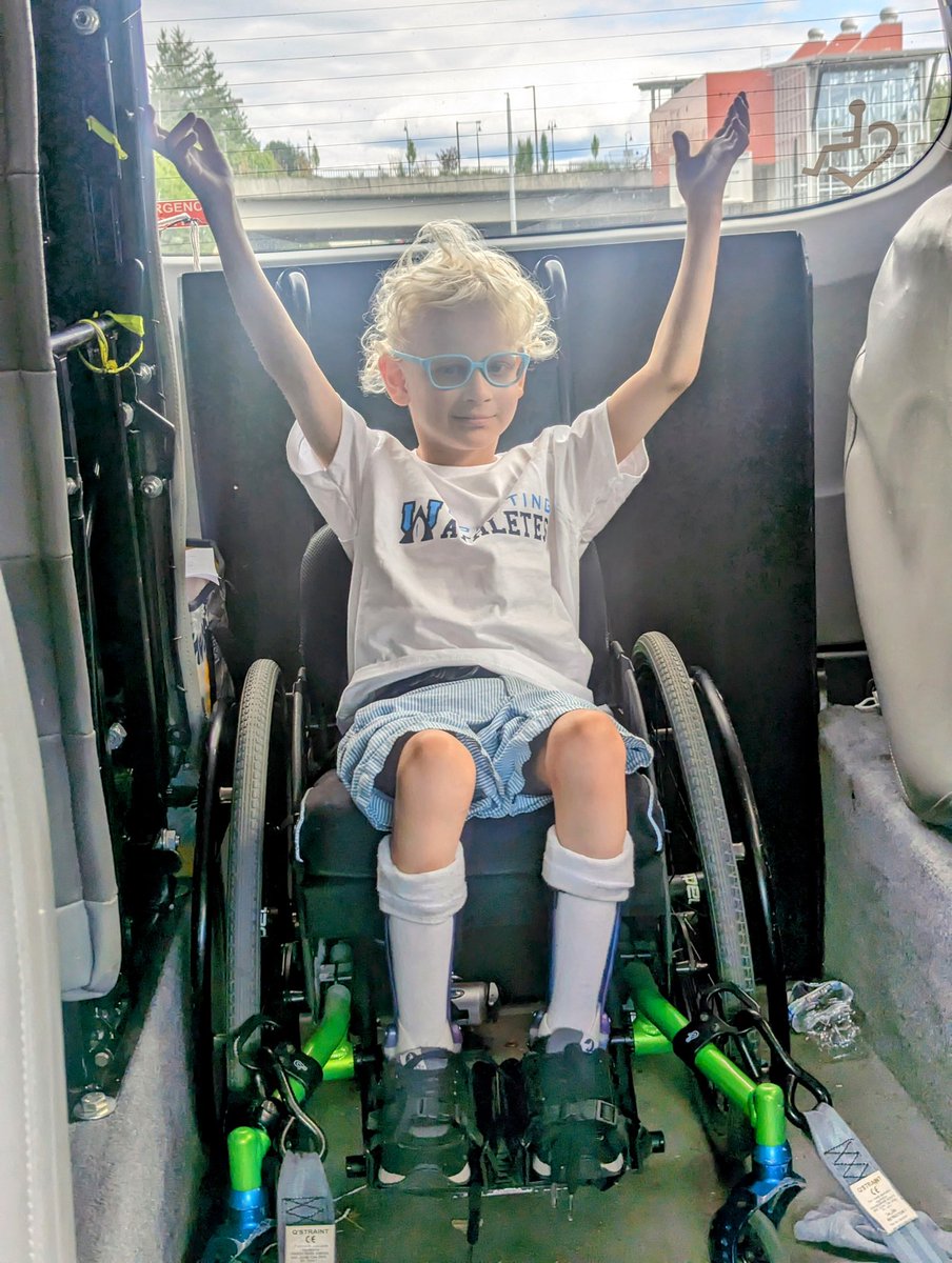 Effie Parks (@onceuponagene) on Twitter photo Headed to see the <a href="/Mariners/">Seattle Mariners</a> smoke the <a href="/Twins/">Minnesota Twins</a> with our friends from <a href="/UpliftingAth/">Uplifting Athletes</a> 🙏
Thanks <a href="/RobLong47/">Rob Long</a> team!
#RareDisease #CTNNB1 Headed to see the <a href="/Mariners/">Seattle Mariners</a> smoke the <a href="/Twins/">Minnesota Twins</a> with our friends from <a href="/UpliftingAth/">Uplifting Athletes</a> 🙏
Thanks <a href="/RobLong47/">Rob Long</a> team!
#RareDisease #CTNNB1