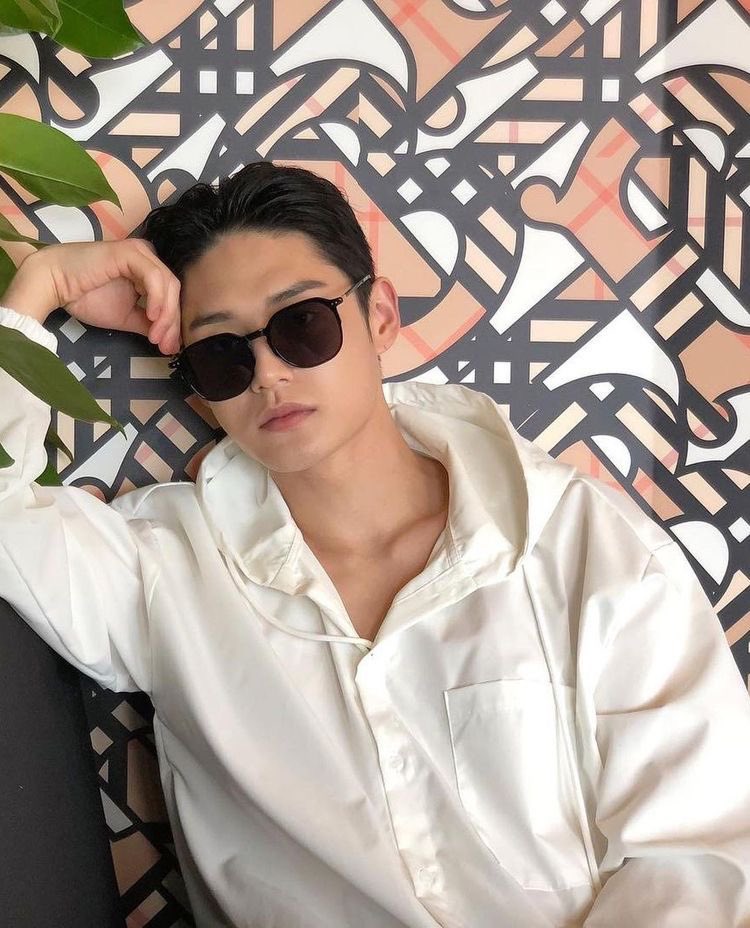 hello beautiful creatures, still on birthday vacation hence the inactivity. still recovering and then with all the birthdays just decided to rest for a bit.