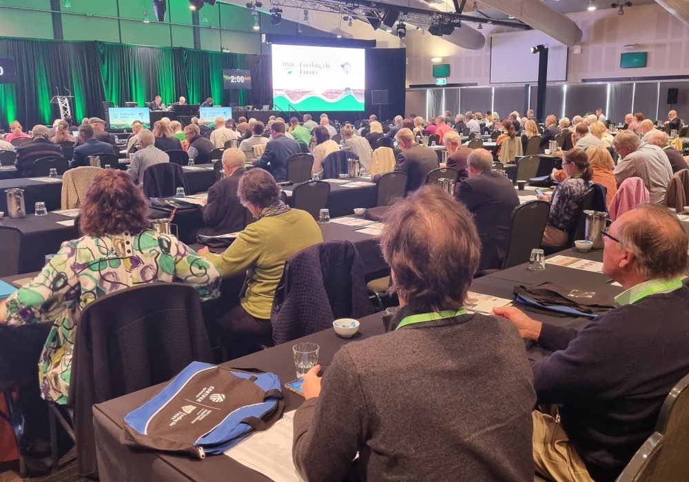 Farmers and Ag supporters from across the state have raced into Rosehill Gardens today for three days of #feedingthefuture discussions at the #nswfarmers2023 Annual Conference. Check out the live feed 👉waternsw.com.au/nswfarmersconf… or watch it on the NSW Farmers app.