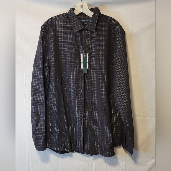 FeliciaBuck69's tweet photo. So good I had to share! Check out all the items I'm loving on @Poshmarkapp #poshmark #fashion #style #shopmycloset #levis #underarmour #perryellis: https://t.co/Q2ZGd4OsAb https://t.co/cZBFbh5yMq