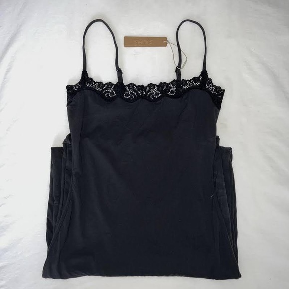 So good I had to share! Check out all the items I'm loving on <a href="/Poshmarkapp/">Poshmark</a> from @angela_rumer #poshmark #fashion #style #shopmycloset #betseyjohnson #fashionnova #skims: posh.mk/jZK71iKhwBb