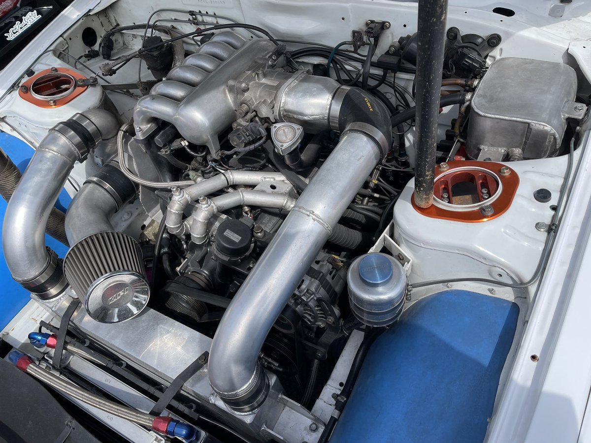 皆さまのお力を貸していただきたくお願い申し上げます。
●【緊急募集！D1ドライバー岩井照宜、エンジントラブルからの挑戦！】クラウドファンディング
●～8月4日　残り17日 readyfor.jp/projects/D1GP_…

#d1gp #drift #ドリフト #rx7 #fc3s #富士スピードウェイ