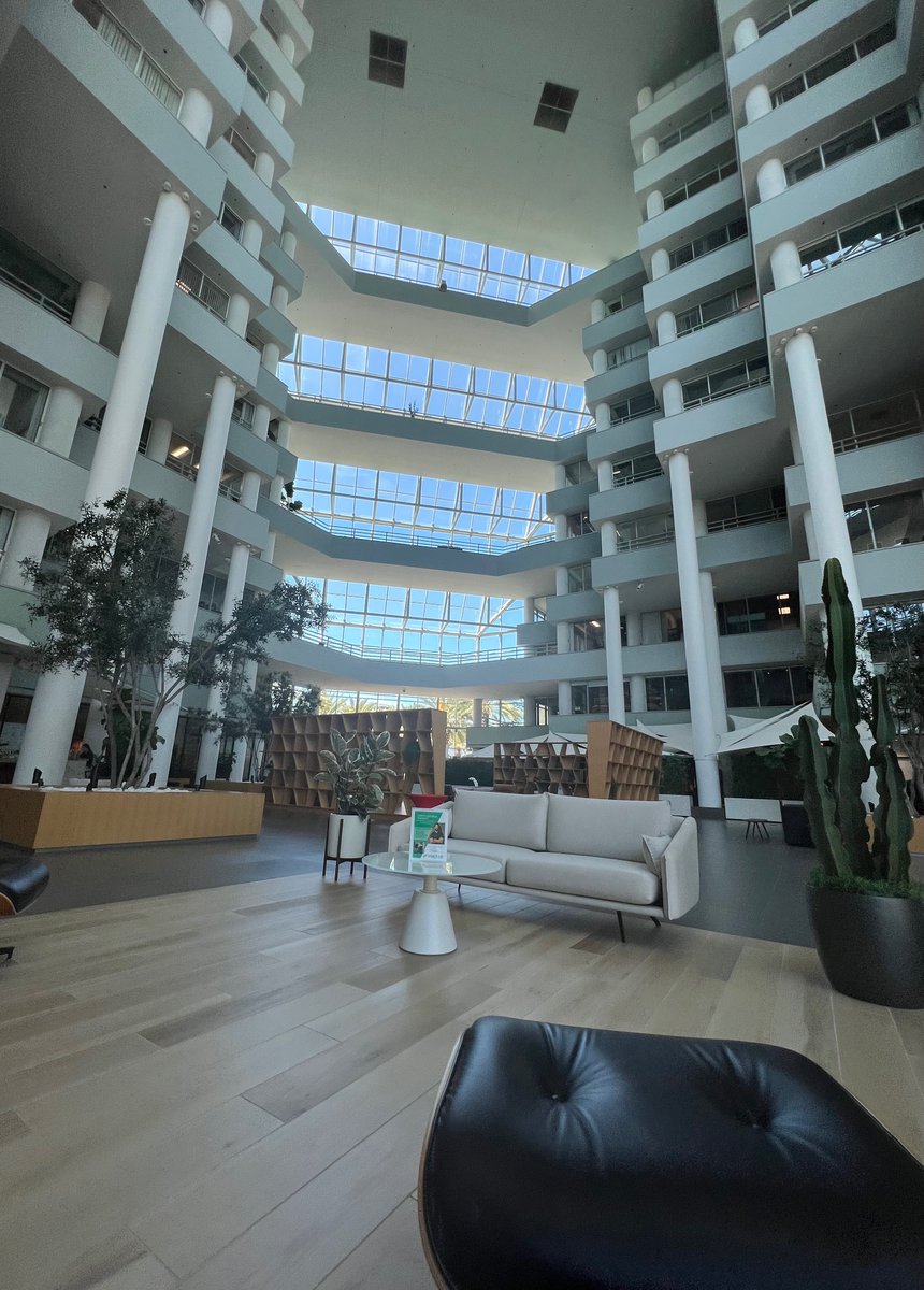 VR/AR Association Orange County tweet media