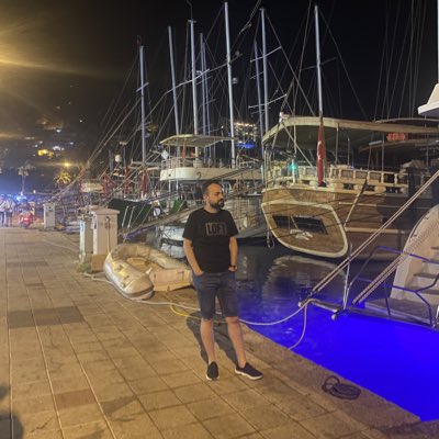 EHalitbeyoglu's tweet photo. #YeniProfilResmi https://t.co/k60PUnb86k