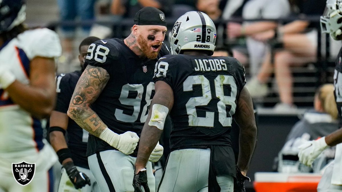 PRETTY CRAZY: Josh Jacobs was so close to signing an extension with the #Raiders that he was sitting in a car in the parking lot of the team facility with his teammate Maxx Crosby waiting at the deadline, ready to sign the contract if it got done between the team and his agents,