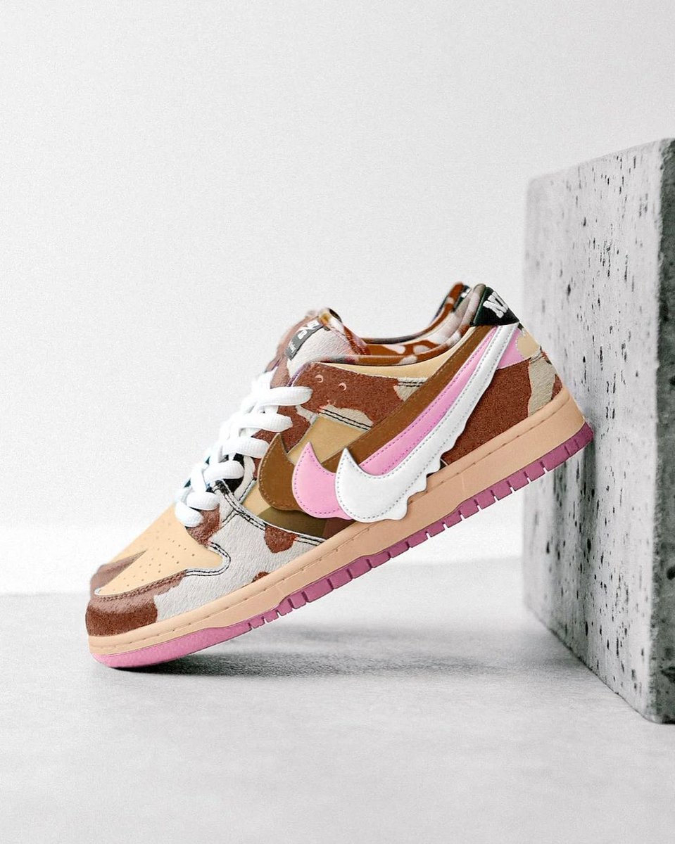 Ben & Jerry x Nike SB Dunk Low “Neapolitan” customs 🍨
