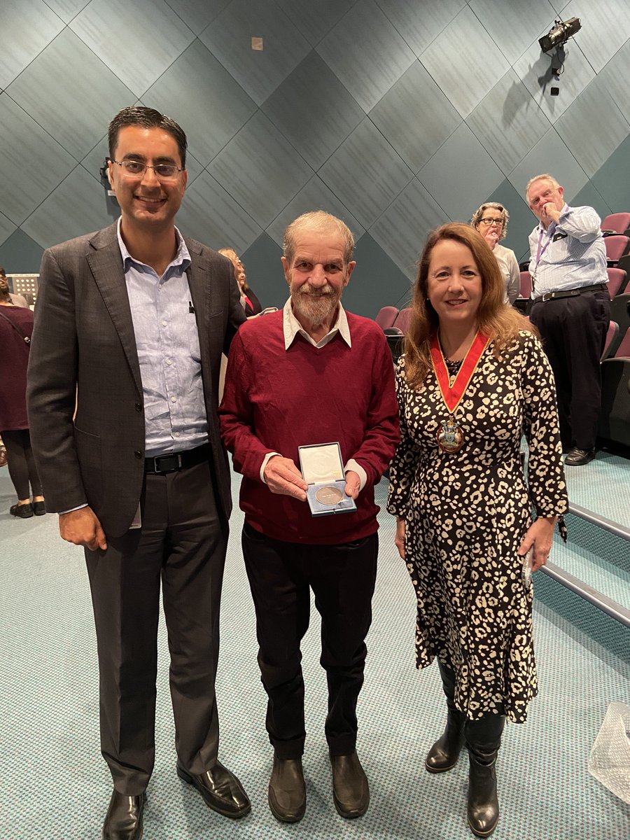 Prof Nitin Kapur (@drnitinkapur) on Twitter photo It was such a privilege to confer the <a href="/TheRACP/">The Royal Australasian College of Physicians</a> Howard Williams Medal to Prof David Isaacs in Sydney. He has been the editor in chief of <a href="/JPCHonline/">JPCH</a> since 2009 and has always been a strong advocate for the rights of the underprivileged children. <a href="/DrJackiSmall/">Jacki Small</a> <a href="/DrNiroKennedy/">Dr Niroshini Kennedy</a> It was such a privilege to confer the <a href="/TheRACP/">The Royal Australasian College of Physicians</a> Howard Williams Medal to Prof David Isaacs in Sydney. He has been the editor in chief of <a href="/JPCHonline/">JPCH</a> since 2009 and has always been a strong advocate for the rights of the underprivileged children. <a href="/DrJackiSmall/">Jacki Small</a> <a href="/DrNiroKennedy/">Dr Niroshini Kennedy</a>
