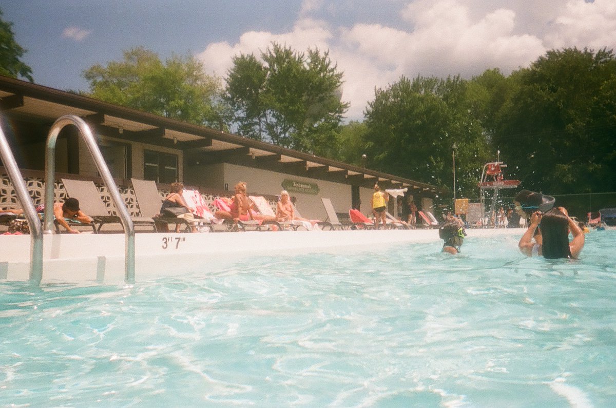 chef_katelyn's tweet photo. https://t.co/j1GvHaaxJz

not my 'normal' types of photos, but it's good to splash outside the lines sometimes #film #poolday #filmphotography https://t.co/ktc4JEhkqM