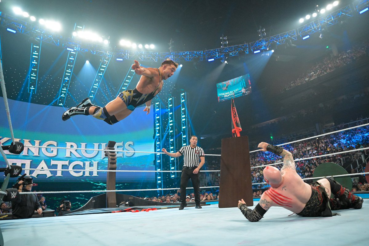 AllredtheGiant's tweet photo. Chad Gable once again with another highlight reel night on #WWERAW.
I might be the only one but I'm down for Gable vs. Gunther!
#VikingRules | #AmericanAlpha https://t.co/ZVMs4Wcmd0