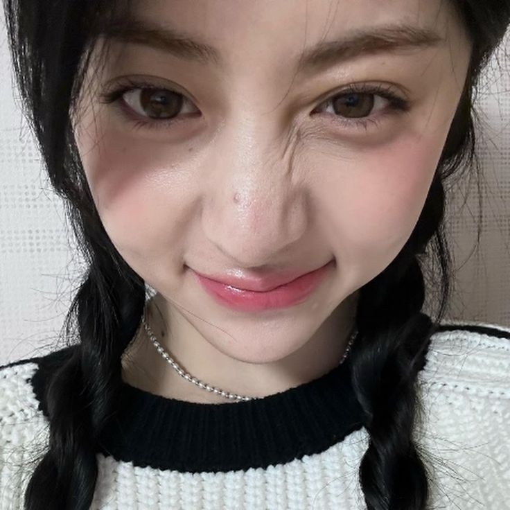 079files's tweet photo. — restarting!★

⋆ chane, she/her, filo
⋆ not new to #stantwt &amp; #kpoptwt
⋆ mostly enhypen &amp; lesserafim (any fandom is welcome)

* ↻ / ♡ are appreciated ^^ https://t.co/j3fxhmwGAh