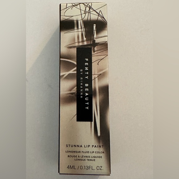 So good I had to share! Check out all the items I'm loving on <a href="/Poshmarkapp/">Poshmark</a> #poshmark #fashion #style #shopmycloset #fentybeauty: posh.mk/mYEJZ0nHwBb