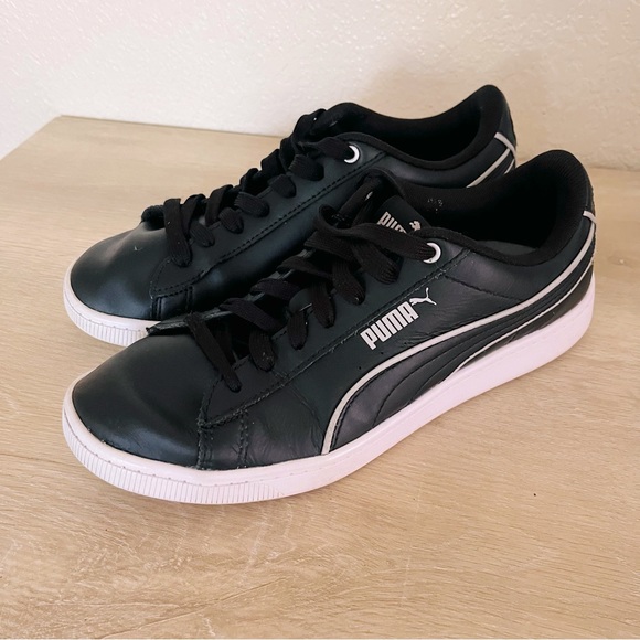 michellep54's tweet photo. So good I had to share! Check out all the items I'm loving on @Poshmarkapp from @idkabbs_ #poshmark #fashion #style #shopmycloset #puma #altardstate #lululemonathletica: https://t.co/bJKimm0XAP https://t.co/1NXas4Az3W