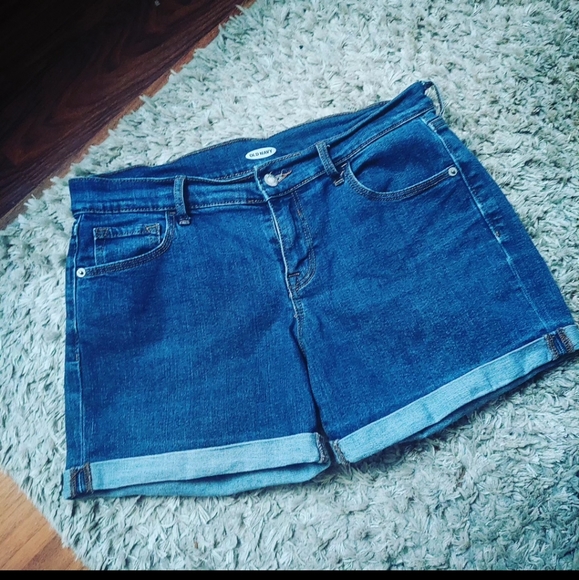 So good I had to share! Check out all the items I'm loving on <a href="/Poshmarkapp/">Poshmark</a> #poshmark #fashion #style #shopmycloset #alexis #kimchiblue #oldnavy: posh.mk/MYmM9qvHwBb