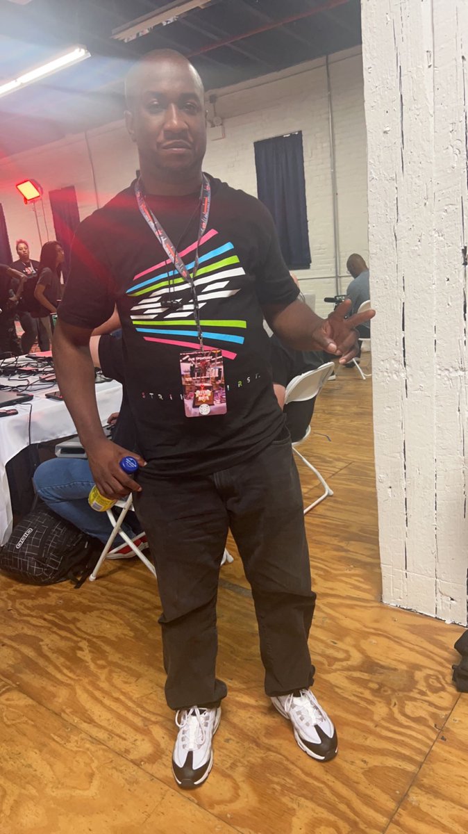 Our amazing Team Coach and Competitor 
Strike First | @TekSNeo striking a win pose at #DTN2023 <a href="/DefendTheNorth/">DTN - DEFEND THE NORTH will be back !</a> 🗽 He also competed in the <a href="/FightingRetro/">Retro Fighting God Festival will return !</a> #RFGF2023 #RetroFightingGodFestival 🥳 Tek is born &amp; raised in NYC and represents the FGC well ! 

StrikeFirstGaming.com