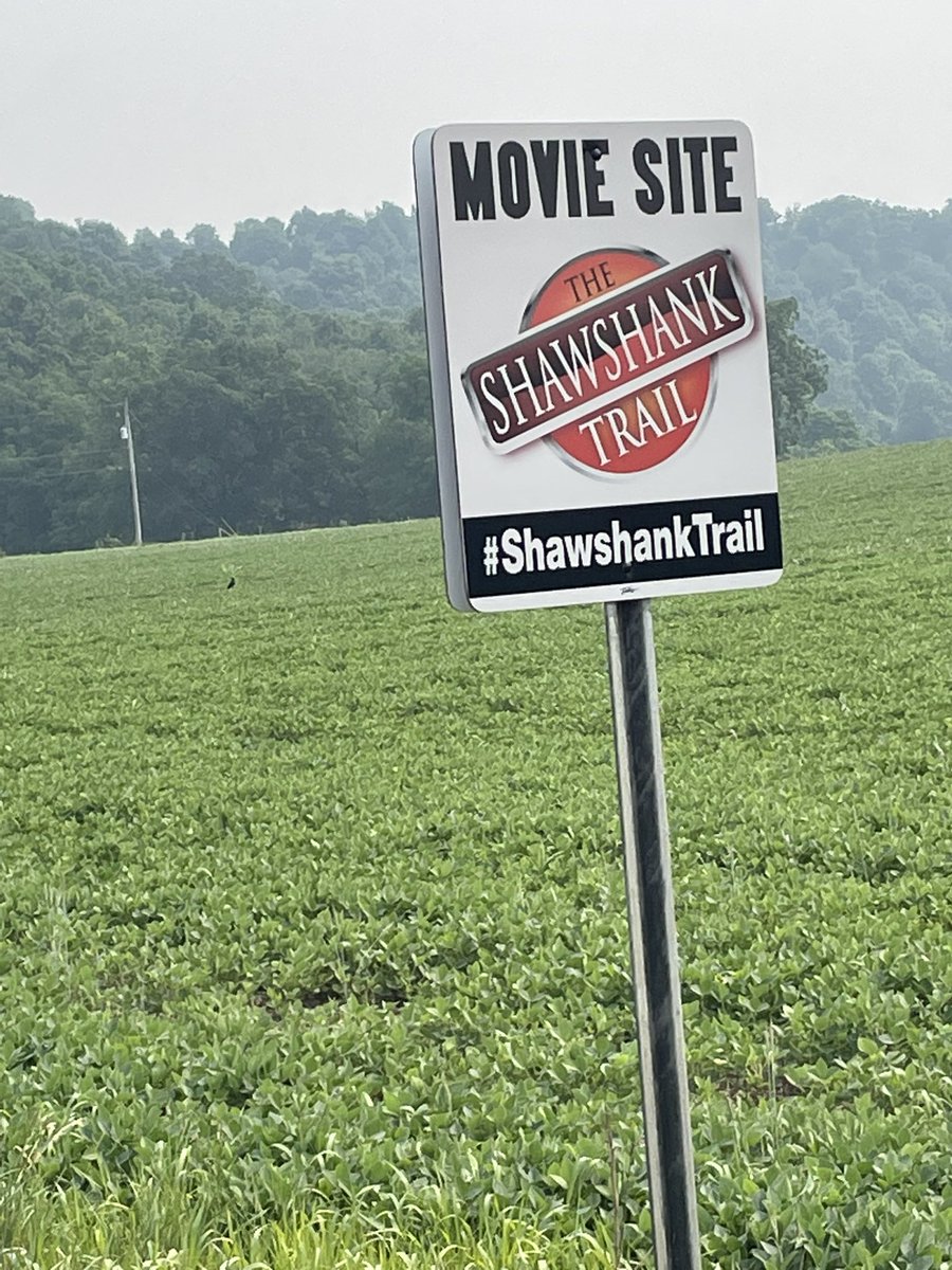 Stumbled upon this while checking out some <a href="/NKSeeds/">NK Seeds</a> NK33-W2E3S soybeans today during #NKFarmRally. #ShawShankTrail #NKSeeds