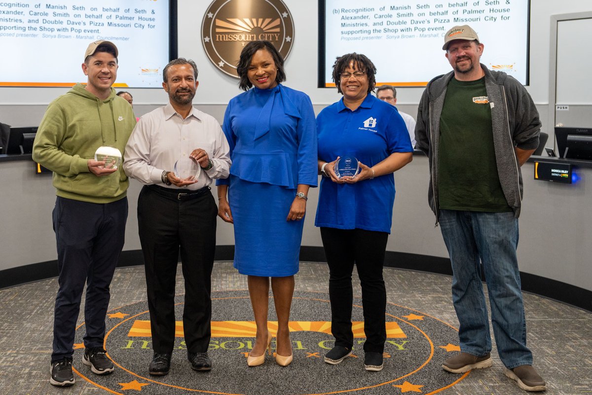MissouriCityTX's tweet photo. At tonight's Regular City Council Meeting, Garion Grandberry, Steven Mathew, and Lauryn Kelly were recognized #MCTX's Kidpreneur winners. Seth &amp; Alexander, Palmer House Ministries, and Double Dave’s Pizzaworks were recognized for supporting the Shop with Pop event. https://t.co/ZjWFsjBoIs