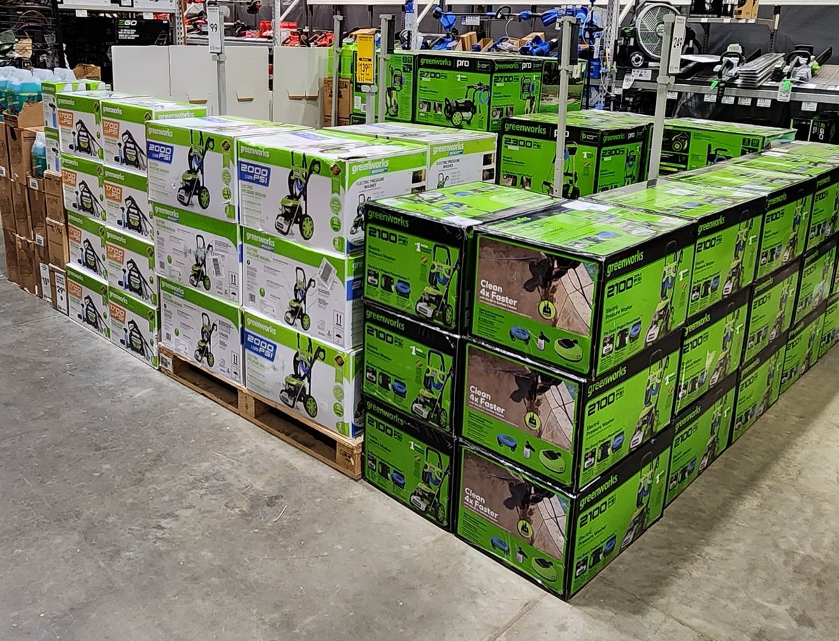 Tracey78696997's tweet photo. We had some fun merchandising!
#1566 is getting it done.
@CongerJared
@BrendanTorrence @BlueBoxR1 @JBBailey9 @BenitoKomadina https://t.co/OzdZpr7thN