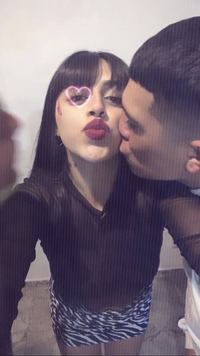 Nicool_79's tweet photo. Sos ese amigo que amo con mi vida, el que me ha salvado de más de una tristeza, el que siempre está a pesar de sus guerras, el que me escucha y me demuestra que la amistad consiste, en amar, aceptar, escuchar y apoyar te amo❤️
@Royveron3 https://t.co/AjhtMY8Hc4