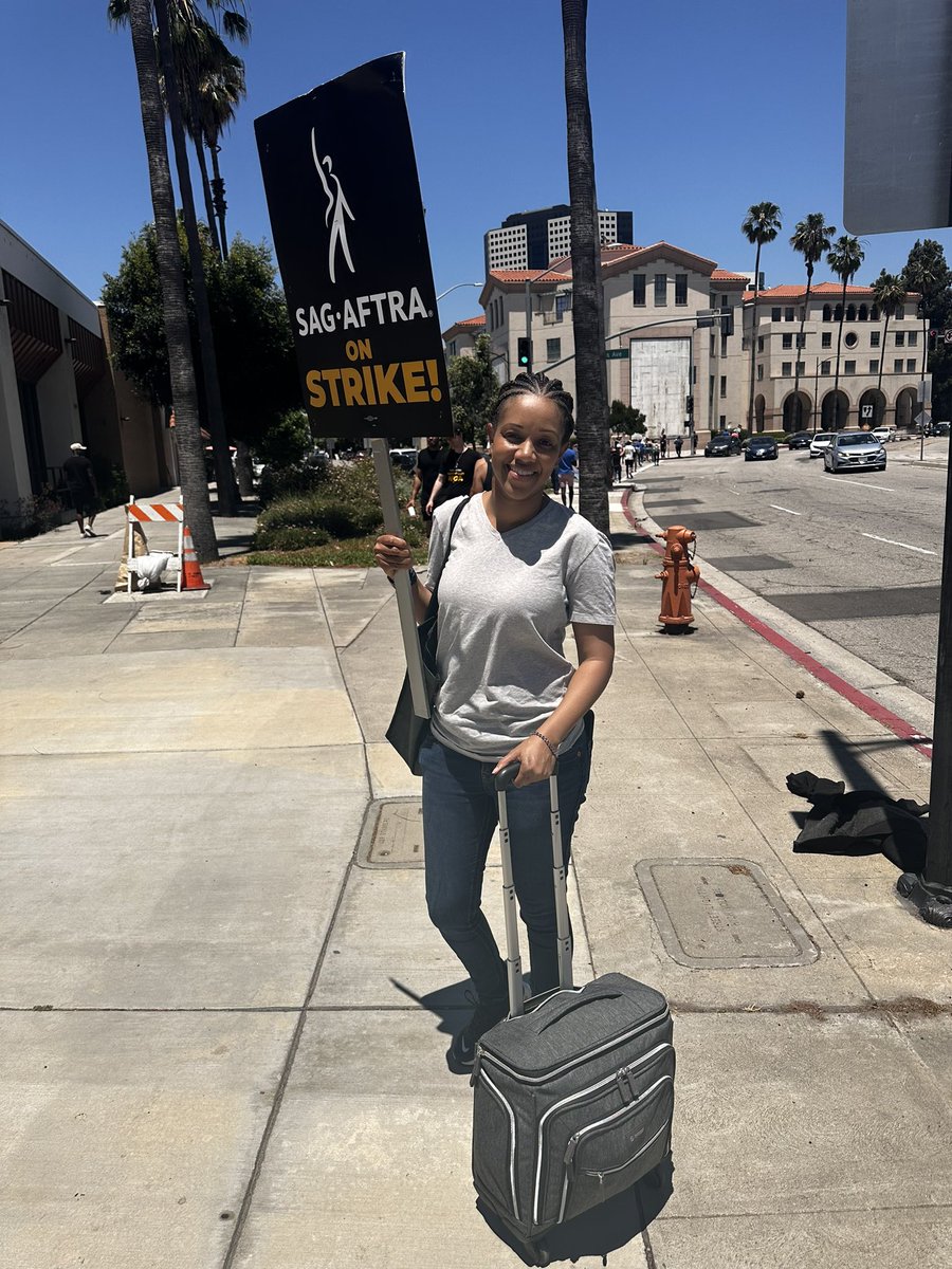 Made it Friday! And with my carry-on bag! I wasn’t playing.