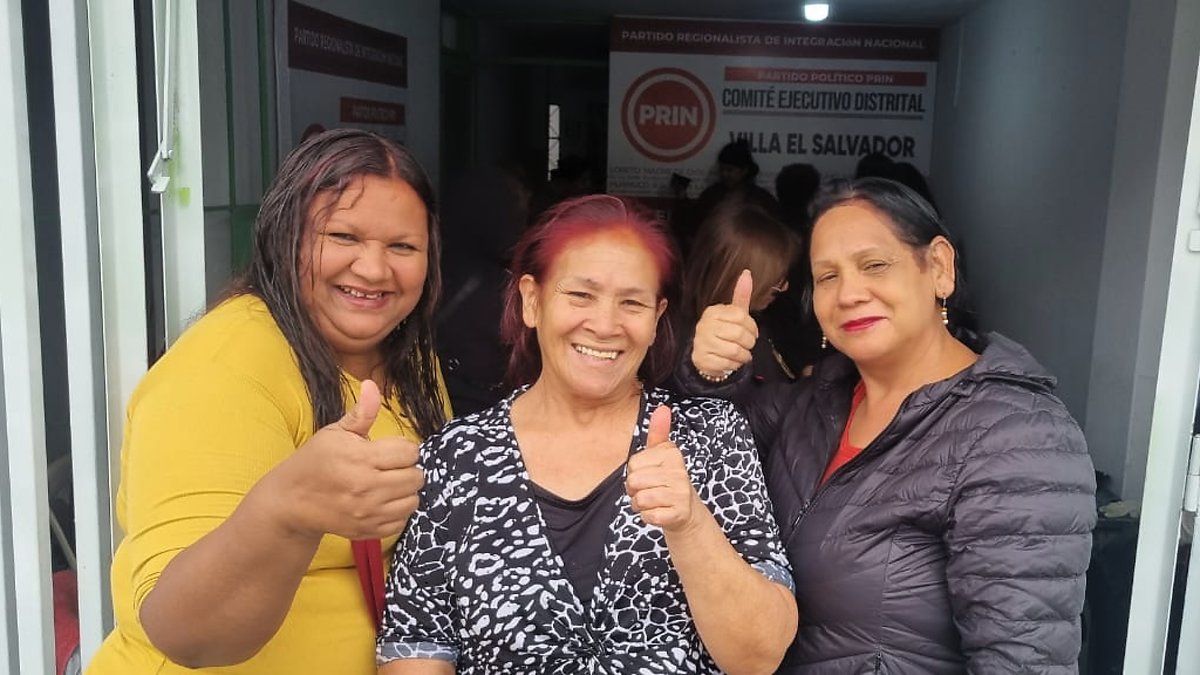 partidoprin's tweet photo. 🌟💇♀️💇♂️ Gracias a nuestro CED de VES, liderados por Sugey Bernuy, Secr. Nal. de Lucha Contra la Pobreza e Inclusión Social ofrecimos servicios para ahorrar y destinar recursos a la canasta familiar. 💪🌟
#PartidoPRIN #BienestarComunitario
Más detalles: https://t.co/UgmRGs8gXq https://t.co/wfyrPANaIj