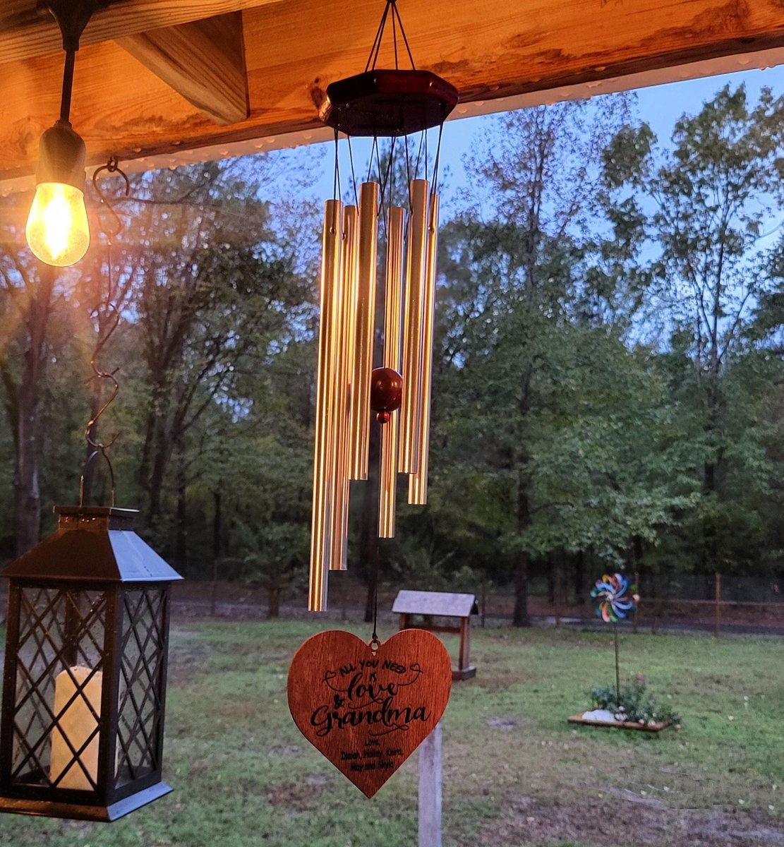 #etsy shop: Personalized Wind Chime Mother's Day gift, Wedding gift for her, Gift for Grandma, Gift for Mom, Outdoor gift, Wind chimes etsy.me/3XUyN4u #weddinggiftforher #giftforgrandma #personalizedgift #christmasgifts #motherofbride #weddingkeepsake #parents