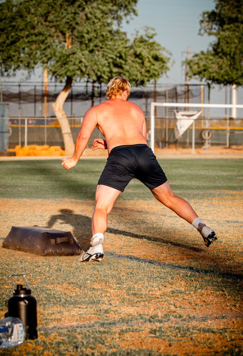 Took some flics for <a href="/HIGLEYFOOTBALL/">Higley Football</a> summer practice!!