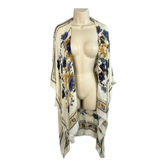 So good I had to share! Check out all the items I'm loving on <a href="/Poshmarkapp/">Poshmark</a> from <a href="/Ms_Defiant/">Miss Defiant</a> <a href="/Lolastrinkets1/">Lolastrinkets</a> #poshmark #fashion #style #shopmycloset #americaneagleoutfitters: posh.mk/NlOV5EcqwBb