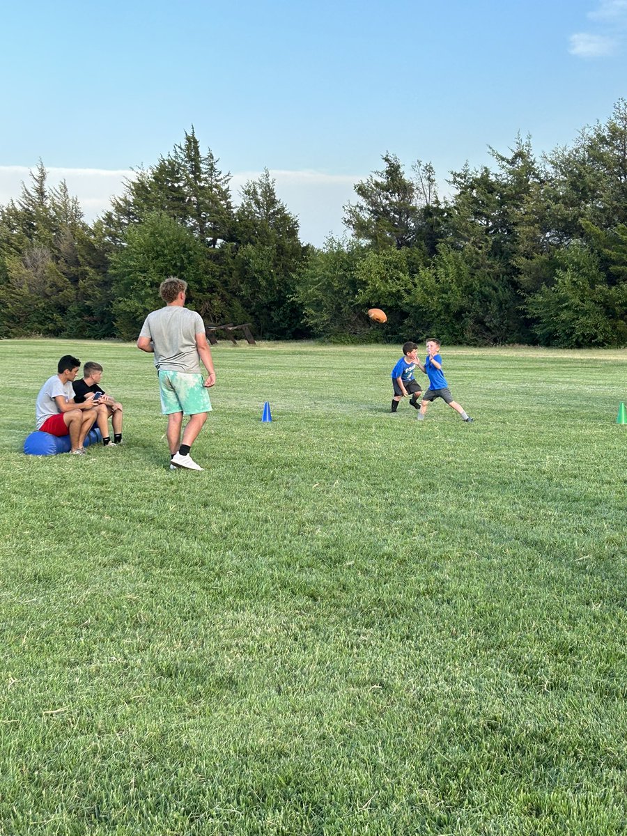 NHS_PantherFB's tweet photo. Youth camp, the young Panthers showed out today! #GotSOUL https://t.co/Qe9hhW0CtM