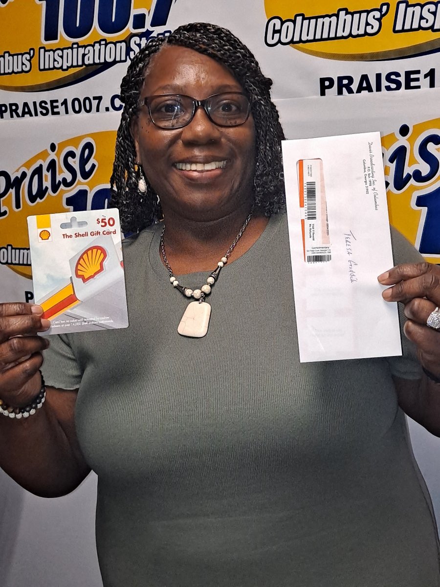 Praise 100.7 tweet media