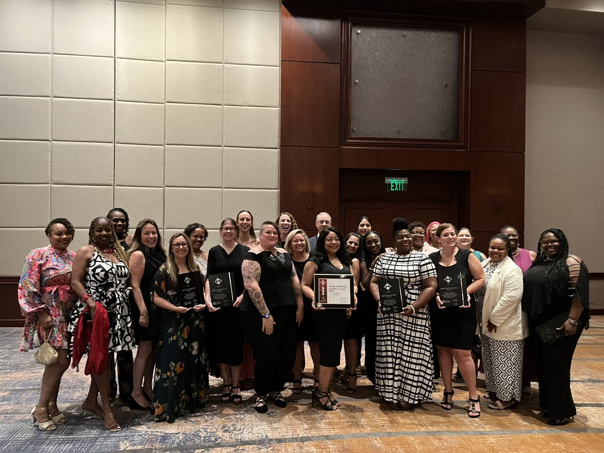 kmdevine68's tweet image. Chicago counselors made some noise in Atlanta at the RAMP Awards❤️❤️❤️@doctruax @AngelaShanahan7 @jcookASCA @ASCAtweets #asca2023 @MrsRhodes14