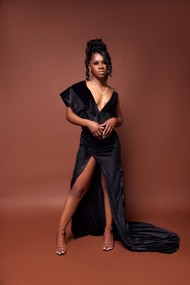 Balooooo_'s tweet image. My 25th Birthday was NOTHING SHORT OF AMAZING! #OGStatus Somebody tell @BOOSIEOFFICIAL I made to see 25🥳🥳🥳🥳