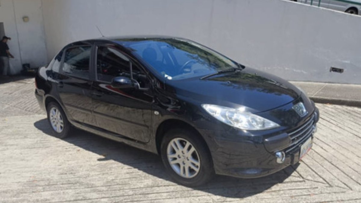 zaarare's tweet photo. Aprovecharé la magia de twitter.
Busco un carro 2008 a 2012.
Que me recomiendan?.
Qué opinan de un Peugeot 307 automático 2008?. https://t.co/6I12cfzglD