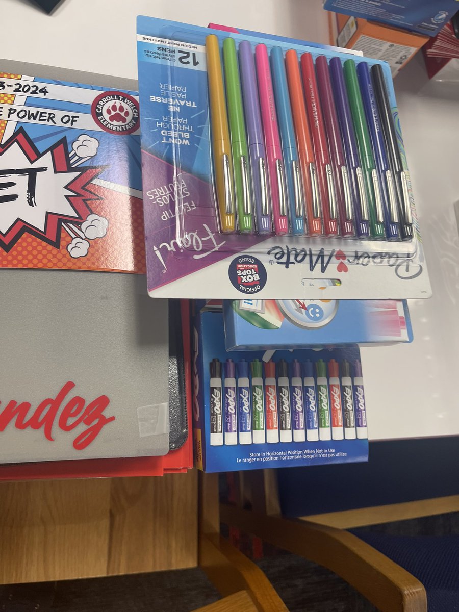 Patrici20431245's tweet photo. Day 1 back to work! Circles, breakfast, goodies and growth mindset! 💛💚🧡❤️💜Panthers ready to prowl! ❤️🖤🤍 @ctwpanthers @DGarcia_CTW #panthersDen #newbeginnings https://t.co/LBTrflNSJO