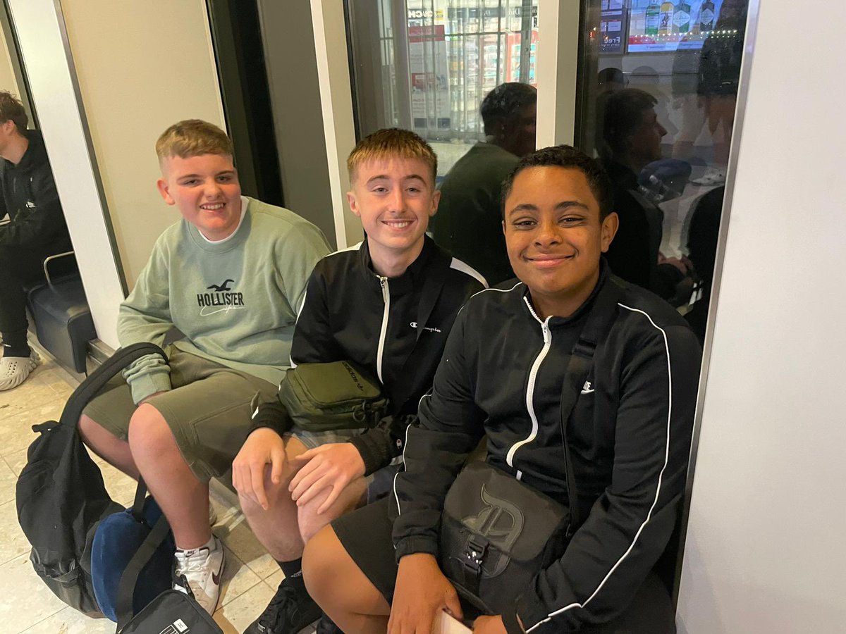 CWCHSenParis's tweet photo. Andddd we’re on board and off exploring the ferry! #AllAboard https://t.co/3tROPnGgIm